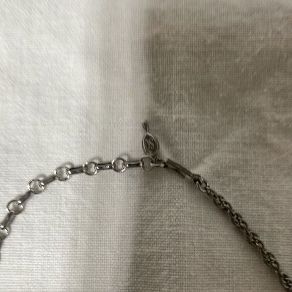Vintage Sarah Coventry Chainlink Necklace - Picture 6 of 7